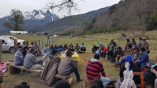 “No más extracción de nuestras riquezas”: Comunidades mapuche demandan autonomía y justicia económica en histórico trawün