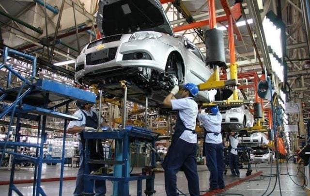 Caída de acciones en industria automotriz: aranceles prometidos por Trump amenazan la economía de EE.UU.