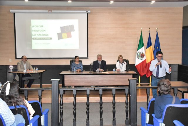 Embajador de Rumania en México ofrece conferencia y dispone intercambios con la BUAP