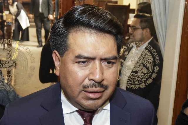 Segob de Puebla entrega paquete fiscal 2025 a Congreso del Estado