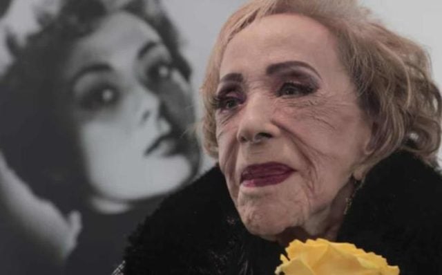 Una vez más hospitalizan a la primera actriz Silvia Pinal, a sus 94 años