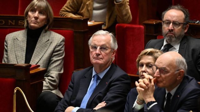 La Asamblea Nacional destituye al gobierno de Michel Barnier en un hecho histórico para Francia