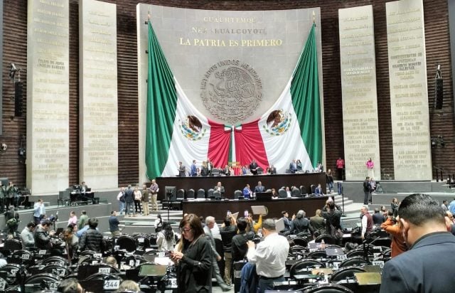 Cámara de Diputados aprueba el PEF 2025 entre gritos y controversias