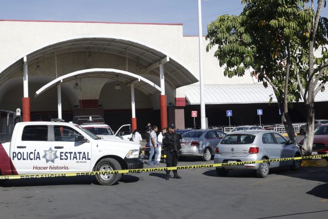 Muere tras intentar asaltar a un presunto empresario en City Club de Xanenetla