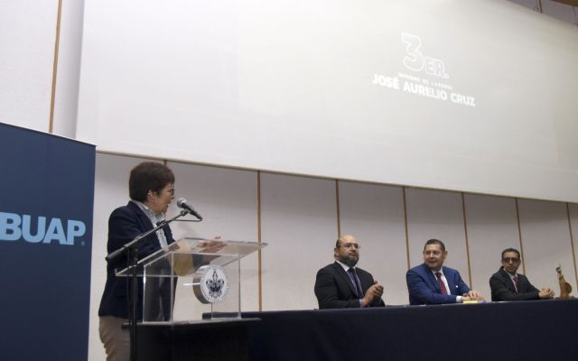 Director de la Facultad de Administración de la BUAP rinde Tercer Informe de Labores