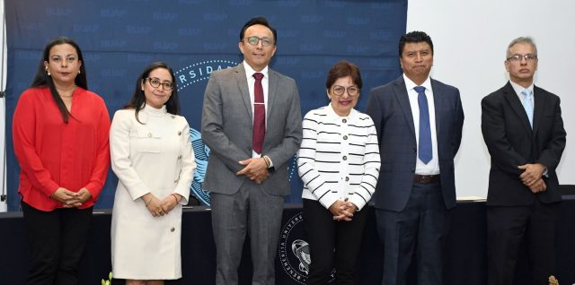 Rectora Lilia Cedillo preside Cuarto Informe de Labores de la Facultad de Economía