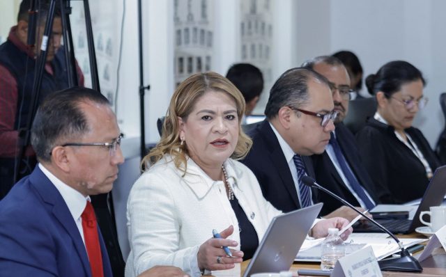 Autoridad federal decidirá si Puebla tendrá de vuelta recursos de inversión fallida a Banco Accendo