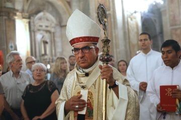 Arzobispo Chomalí celebra decisión del Gobierno de postergar el proyecto de aborto libre: "Ha sido un gran regalo"