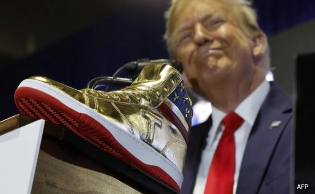 Trump convierte su campaña en plataforma comercial: fragancias, relojes y zapatos deportivos