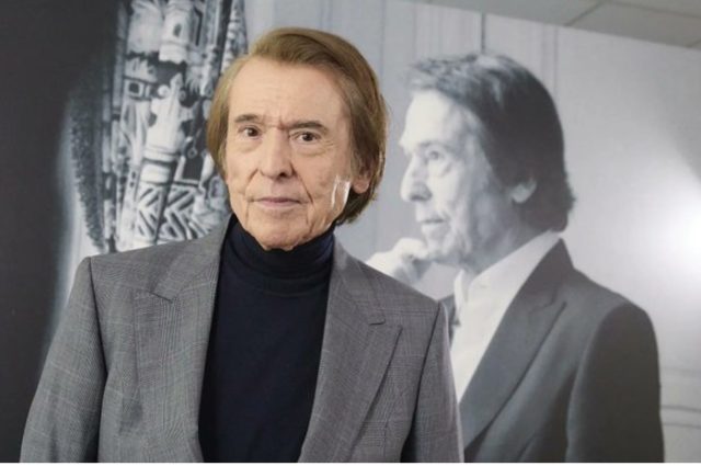 Sufre el cantante español Raphael accidente cerebrovascular a sus 81 años, durante grabación