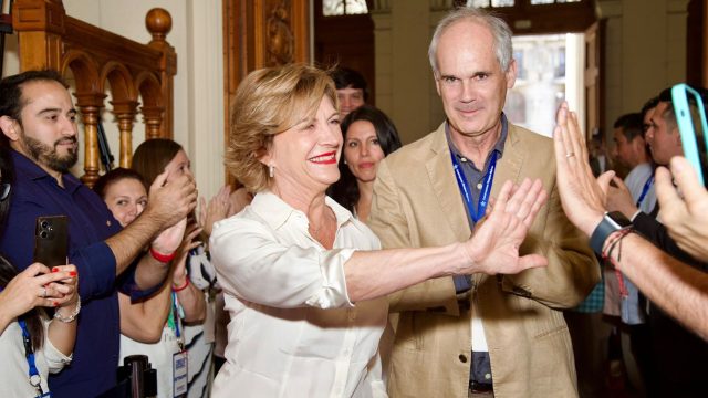 Con alabanza a Pinochet incluida: La polémica proclamación de Matthei como candidata presidencial de RN