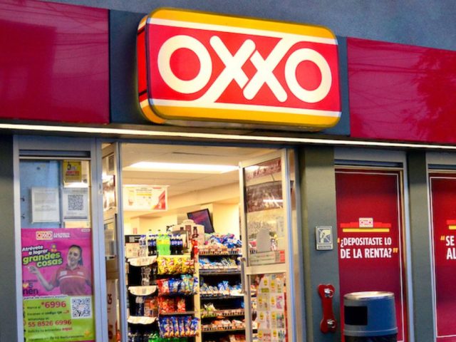 Multa de $5.250 millones: Fiscalía denuncia a Oxxo por ocultar documentos clave en compra de OK Market