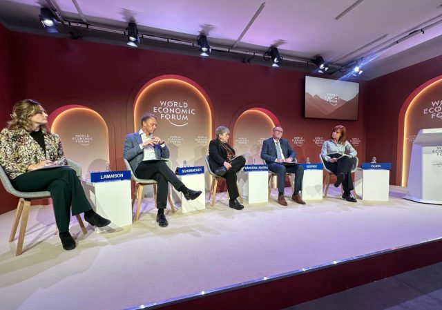 Alicia Bárcena destaca economía circular de México en Foro Económico Mundial en Davos, Suiza