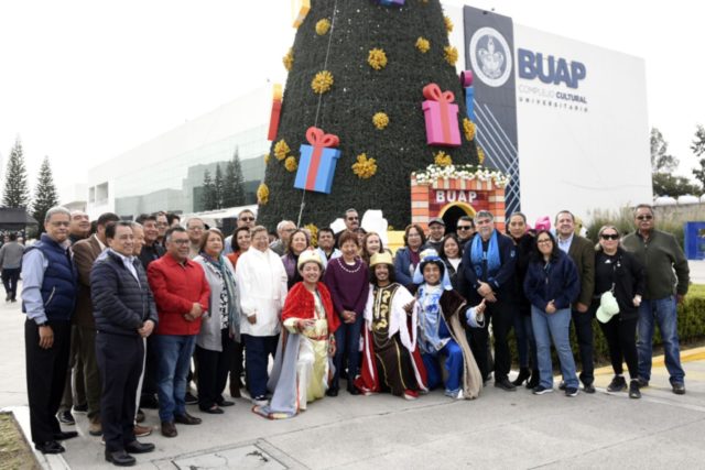 BUAP alista entrega de 18 mil juguetes para regalar alegría este Día de Reyes Magos