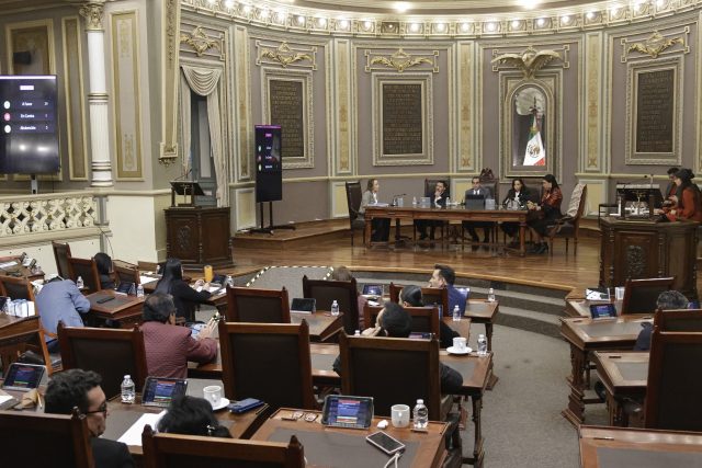 Diputados panistas externan desinterés en coordinar bancada en Congreso de Puebla