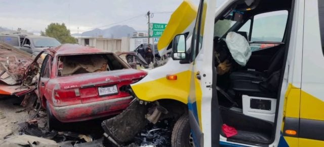 Accidente vehicular en carretera Amozoc-Nautla deja dos mujeres sin vida 