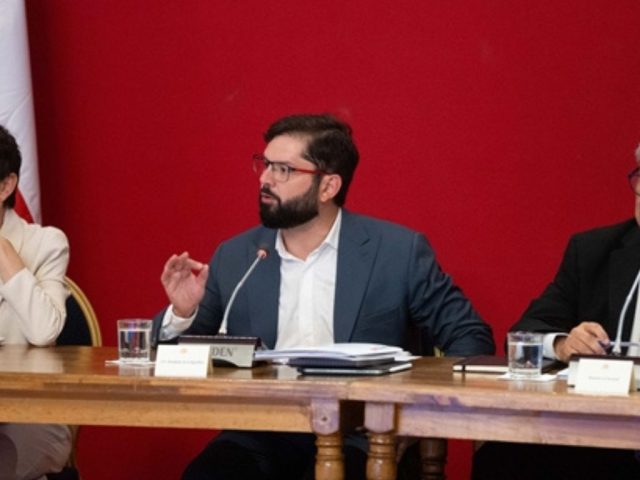 «Tienen ganas de que a Chile le vaya mal»: Boric lanza dura crítica a la oposición en Consejo de Gabinete