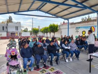 Smdif Cuautlancingo Plática binomio educación estado especial