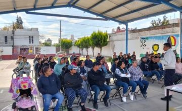 Smdif Cuautlancingo Plática binomio educación estado especial