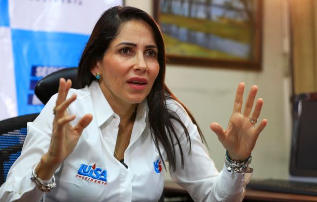 Luisa González denuncia irregularidades en primera vuelta y apunta a Noboa por uso del Estado en campaña