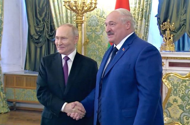 Putin y Lukashenko refuerzan su alianza: posible tregua con Ucrania y gas más económico para Europa