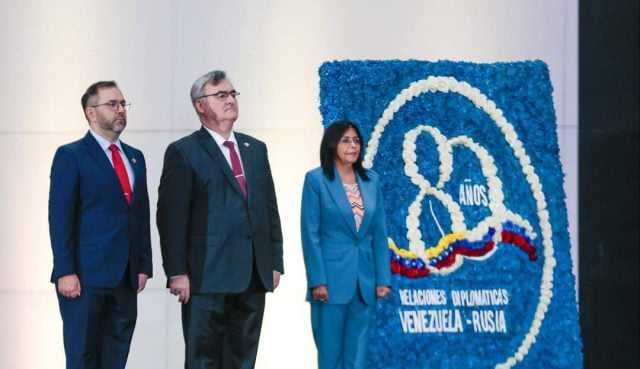 Venezuela y Rusia clausuran conmemoración de 80 años de relaciones bilaterales en Caracas